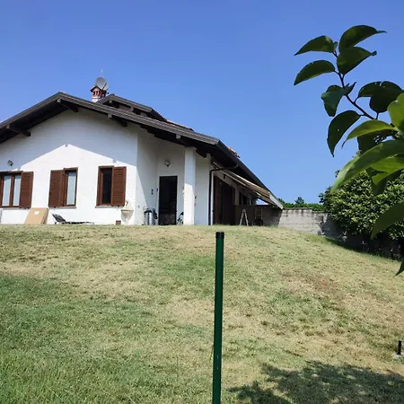 Villa Villa Verde Nebbiuno